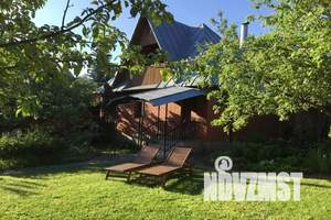 Дом 76м², 2-этажный, посуточно,