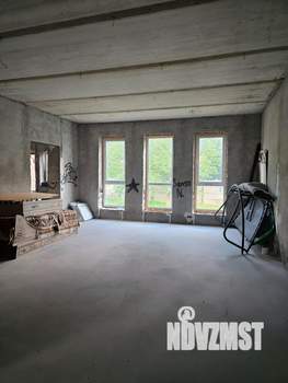 Дом 188м², 3-этажный, участок 4 сот.