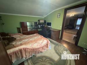 Дом 124м², 2-этажный, участок 3 сот.