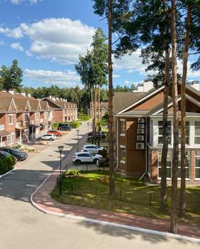 Дом 240м², 3-этажный, участок 2 сот.