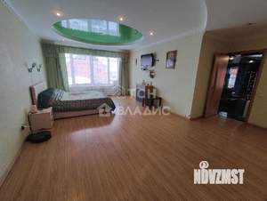 Дом 453м², 3-этажный, участок 8 сот.