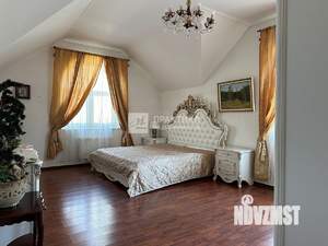 Дом 220м², 2-этажный, на длительный срок, 