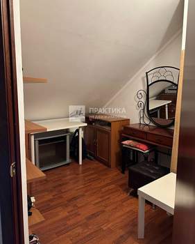 Дом 220м², 2-этажный, на длительный срок, 