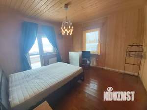 Дом 220м&sup2;, 3-этажный, на длительный срок, 