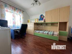 Дом 220м², 2-этажный, на длительный срок, 