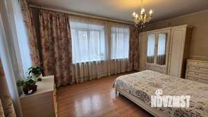 Дом 393м&sup2;, 2-этажный, участок 7 сот.  