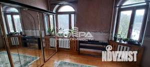 Коттедж 307м², 2-этажный, участок 10 сот.  