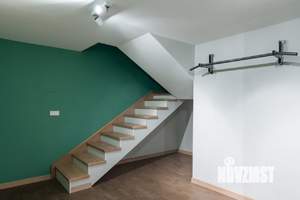 Таунхаус 320м², 4-этажный, участок 1 сот.  