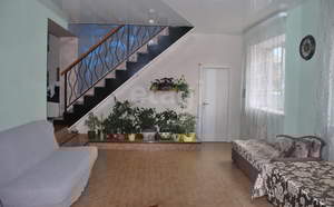 Дом 475м², 4-этажный, участок 8 сот.  