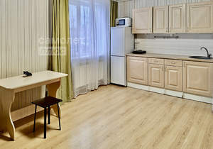 Дом 289м&sup2;, 3-этажный, участок 8 сот.  