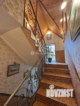 Таунхаус 350м², 4-этажный, участок 3 сот.  