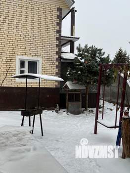 Коттедж 280м², 3-этажный, участок 7 сот.  