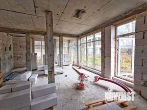 Дом 120м&sup2;, 2-этажный, участок 5 сот.  