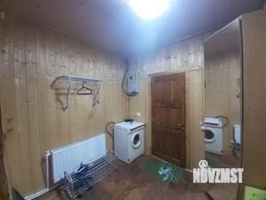 Дом 220м&sup2;, 3-этажный, участок 4 сот.  