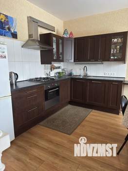 Коттедж 310м&sup2;, 3-этажный, участок 2 сот.  