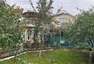Дом 185м², 3-этажный, участок 7 сот.  