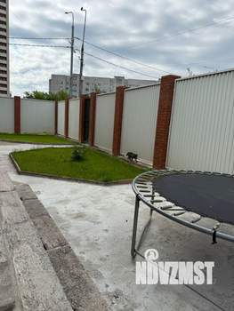 Дом 273м², 2-этажный, участок 4 сот.  