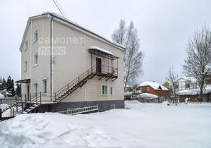 Дом 289м&sup2;, 3-этажный, участок 8 сот.  