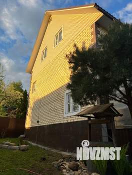 Коттедж 280м², 3-этажный, участок 7 сот.  