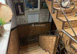 Дом 350м², 4-этажный, участок 3 сот.  