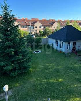 Дом 363м², 3-этажный, участок 16 сот.  