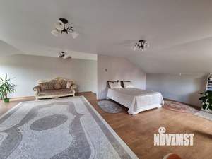 Дом 157м&sup2;, 3-этажный, участок 2 сот.  