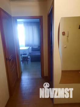 1-к квартира, посуточно, 38м2, 2/18 этаж