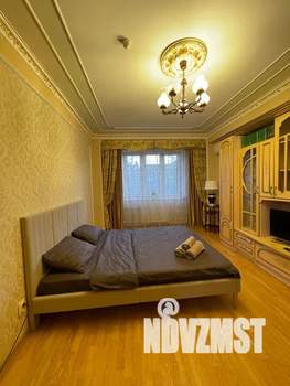 1-к квартира, посуточно, 45м2, 3/15 этаж