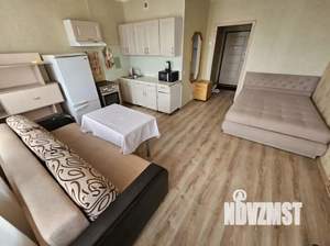 Студия квартира, посуточно, 35м2, 17/17 этаж