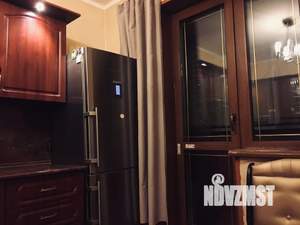 1-к квартира, посуточно, 47м2, 1/23 этаж