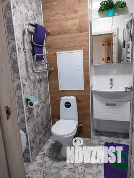 Студия квартира, посуточно, 25м2, 10/12 этаж