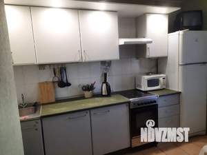 1-к квартира, посуточно, 38м2, 2/18 этаж