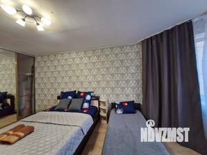 1-к квартира, посуточно, 37м2, 13/17 этаж