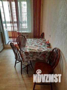 1-к квартира, посуточно, 42м2, 9/17 этаж