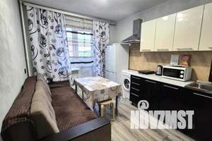 1-к квартира, посуточно, 38м2, 13/17 этаж