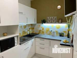 2-к квартира, посуточно, 53м2, 1/1 этаж