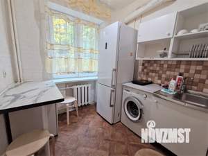 2-к квартира, посуточно, 45м2, 1/2 этаж