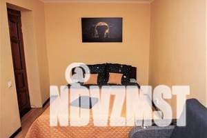1-к квартира, посуточно, 37м2, 1/9 этаж