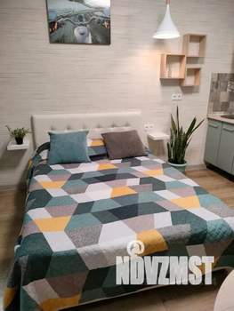 Студия квартира, посуточно, 25м2, 10/12 этаж