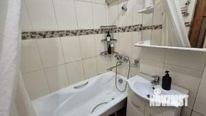 2-к квартира, посуточно, 52м2, 1/2 этаж