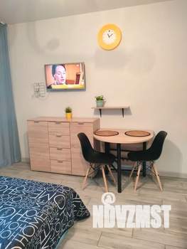 Студия квартира, посуточно, 25м2, 10/12 этаж