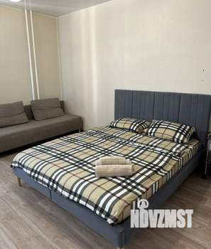 Студия квартира, посуточно, 31м2, 8/17 этаж