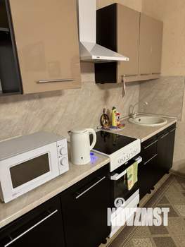 Студия квартира, посуточно, 30м2, 4/17 этаж