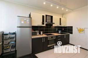 1-к квартира, посуточно, 40м2, 17/18 этаж