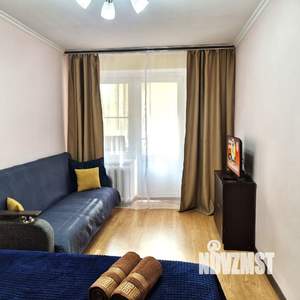 1-к квартира, посуточно, 37м2, 1/9 этаж