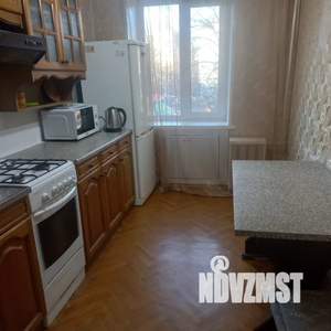 2-к квартира, посуточно, 60м2, 2/9 этаж
