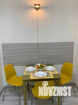 2-к квартира, посуточно, 53м2, 1/1 этаж