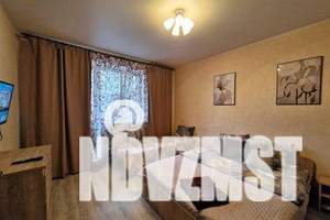 1-к квартира, посуточно, 35м2, 4/16 этаж