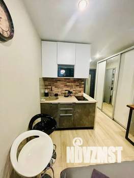 Студия квартира, посуточно, 16м2, 2/5 этаж