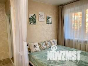 1-к квартира, посуточно, 30м2, 5/5 этаж
